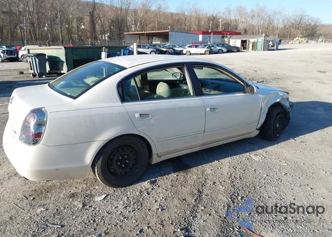 2005 Nissan Altima 2.5 S из США, поврежденный, VIN 1N4AL11D75C221786